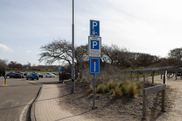 Parkeerplaats het Strand Westenschouwen
