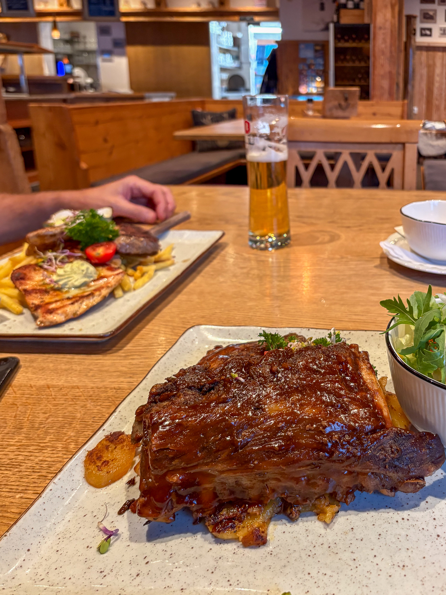 De lekkerste spare ribs en schnitzel